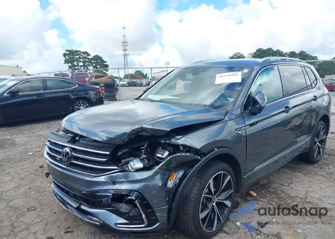 2024 Volkswagen Tiguan 2.0T Sel R-Line z USA, uszkodzony, nr VIN 3VV4B7AX3RM021453